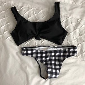 Bikini suit never worn!